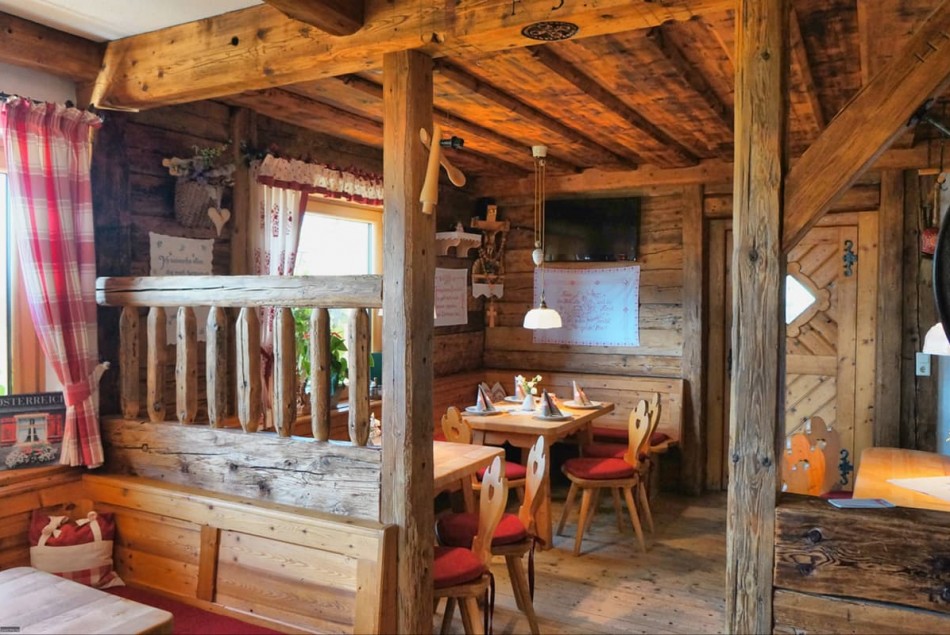 Almstüberl zan Hascht