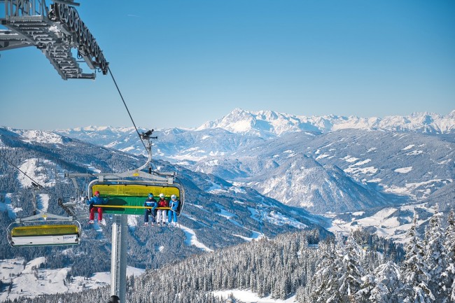 Skifahren im Skigebiet Ski amadé - © Ski amadé