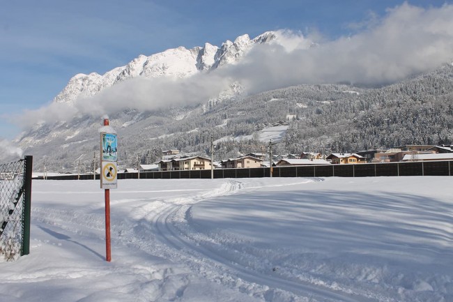 Gespurte Langlaufloipe rund um Pfarrwerfen